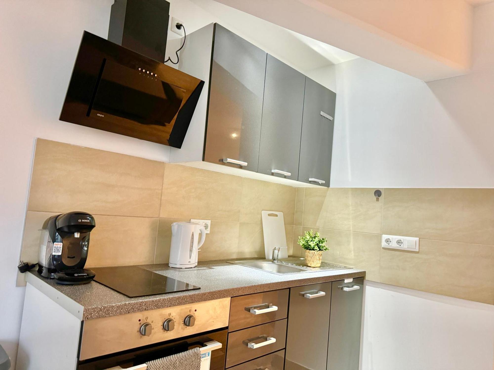 Prime Suites Near Schoenbrunn Castle Wina Bagian luar foto
