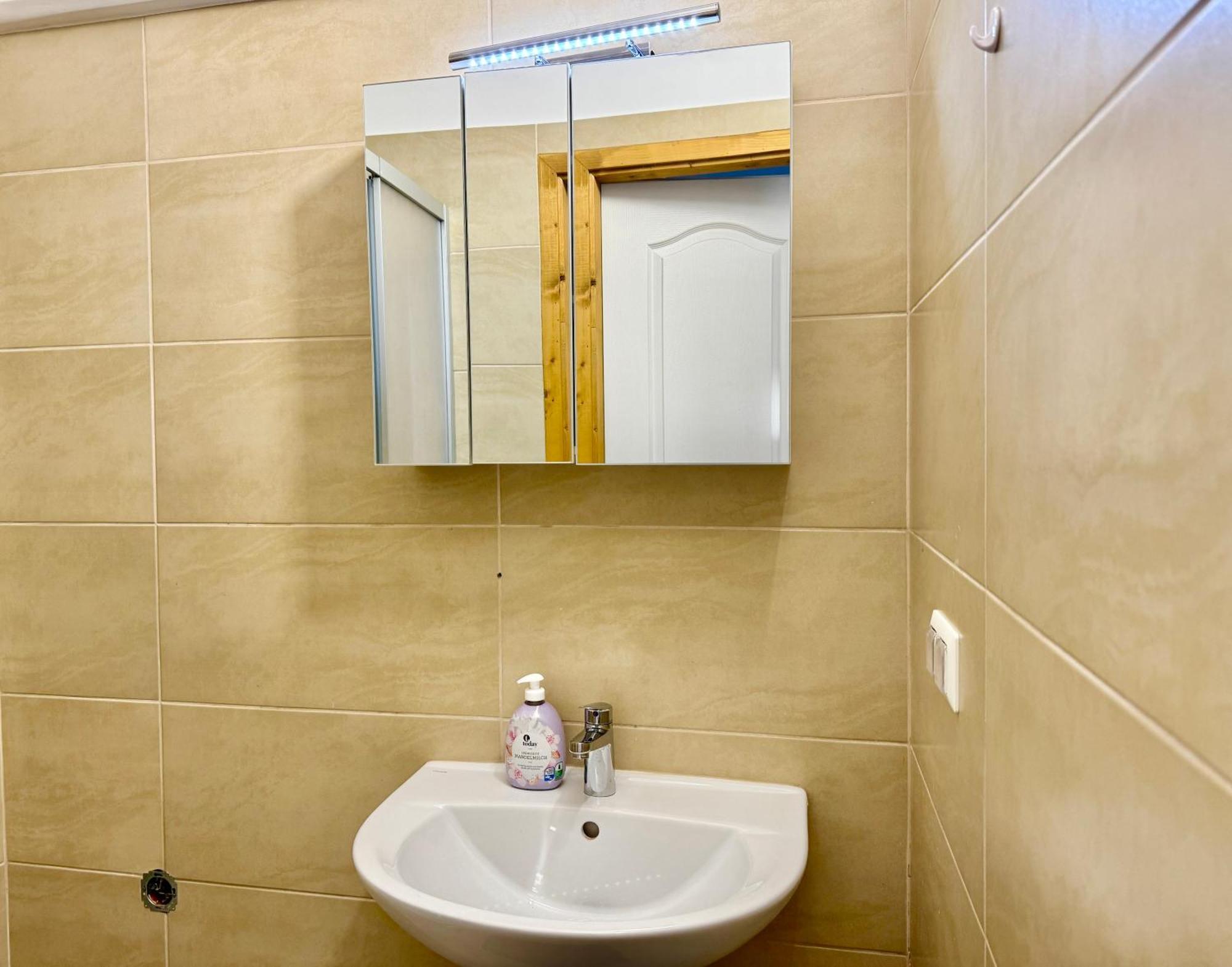 Prime Suites Near Schoenbrunn Castle Wina Bagian luar foto